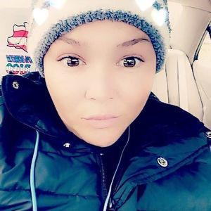 Meet your Posher, Jeniffer m.